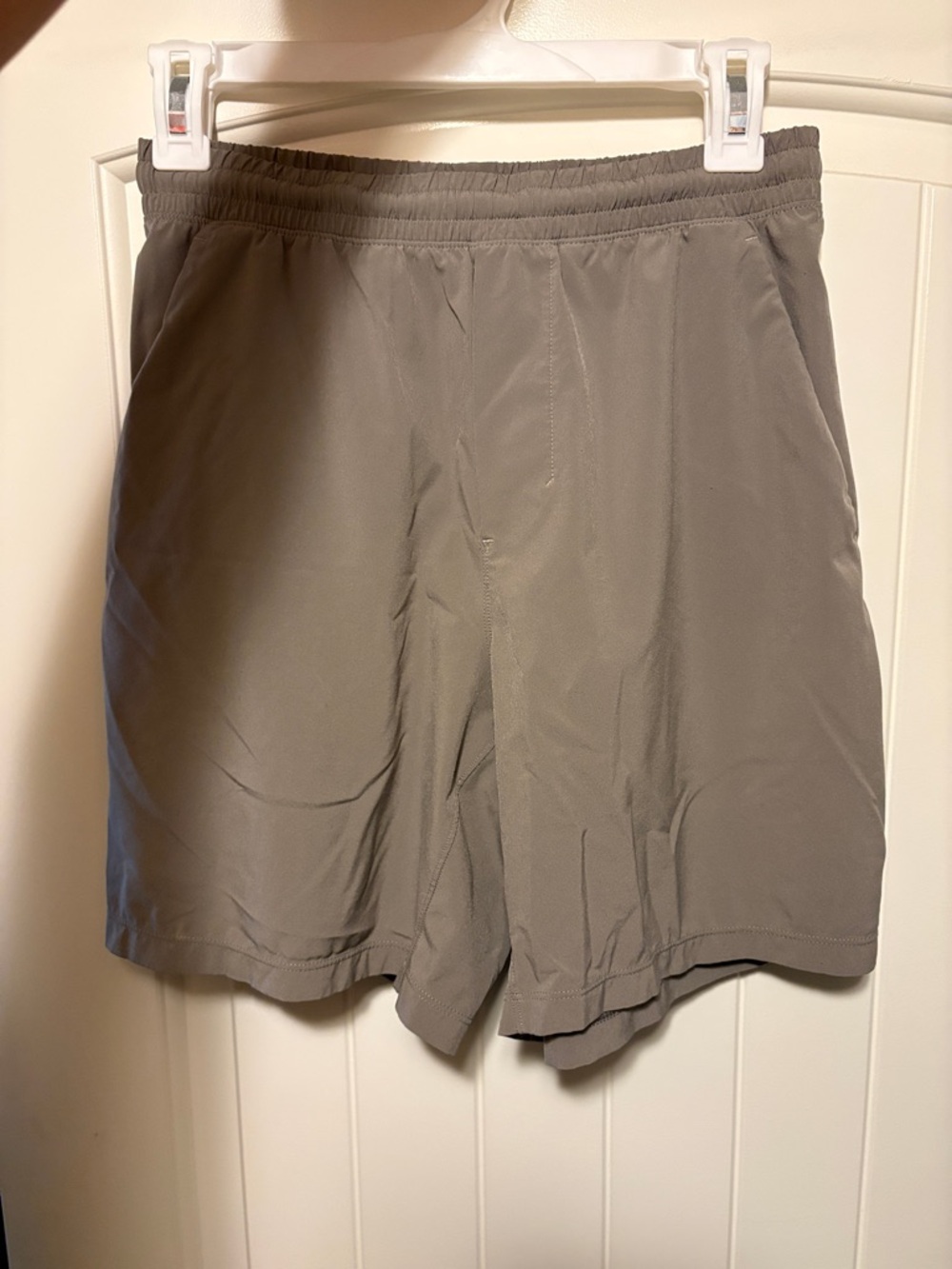 lululemon athletica Men's Athletic Shorts in Gray